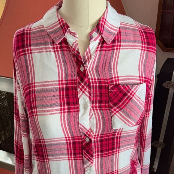 Rails ‘Hunter’ Plaid Shirt 👚 in Raspberry & White SOFT Pocket. - Picture 9 of 17